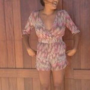 Charlie Jade 100% Silk Romper Colors Pinks/Cream/Tan Size S/P